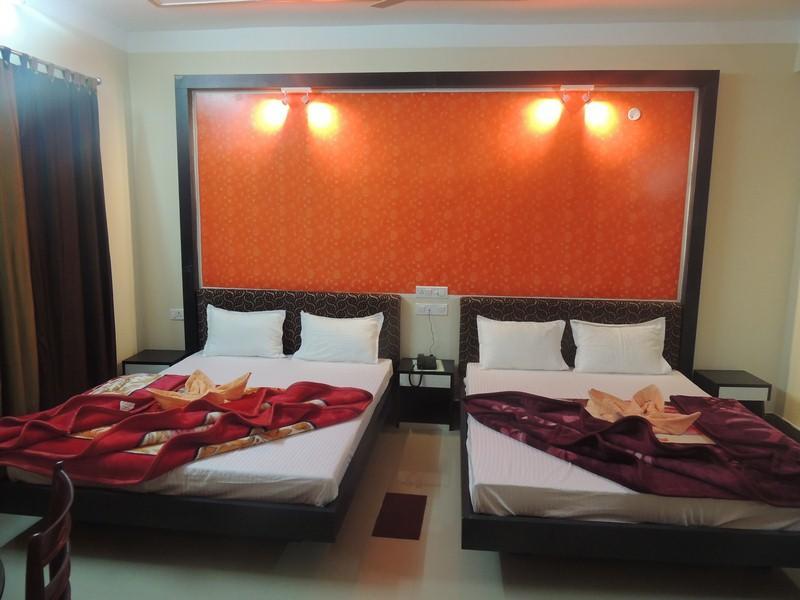 Swagatam International Hotel Tarapith Eksteriør billede
