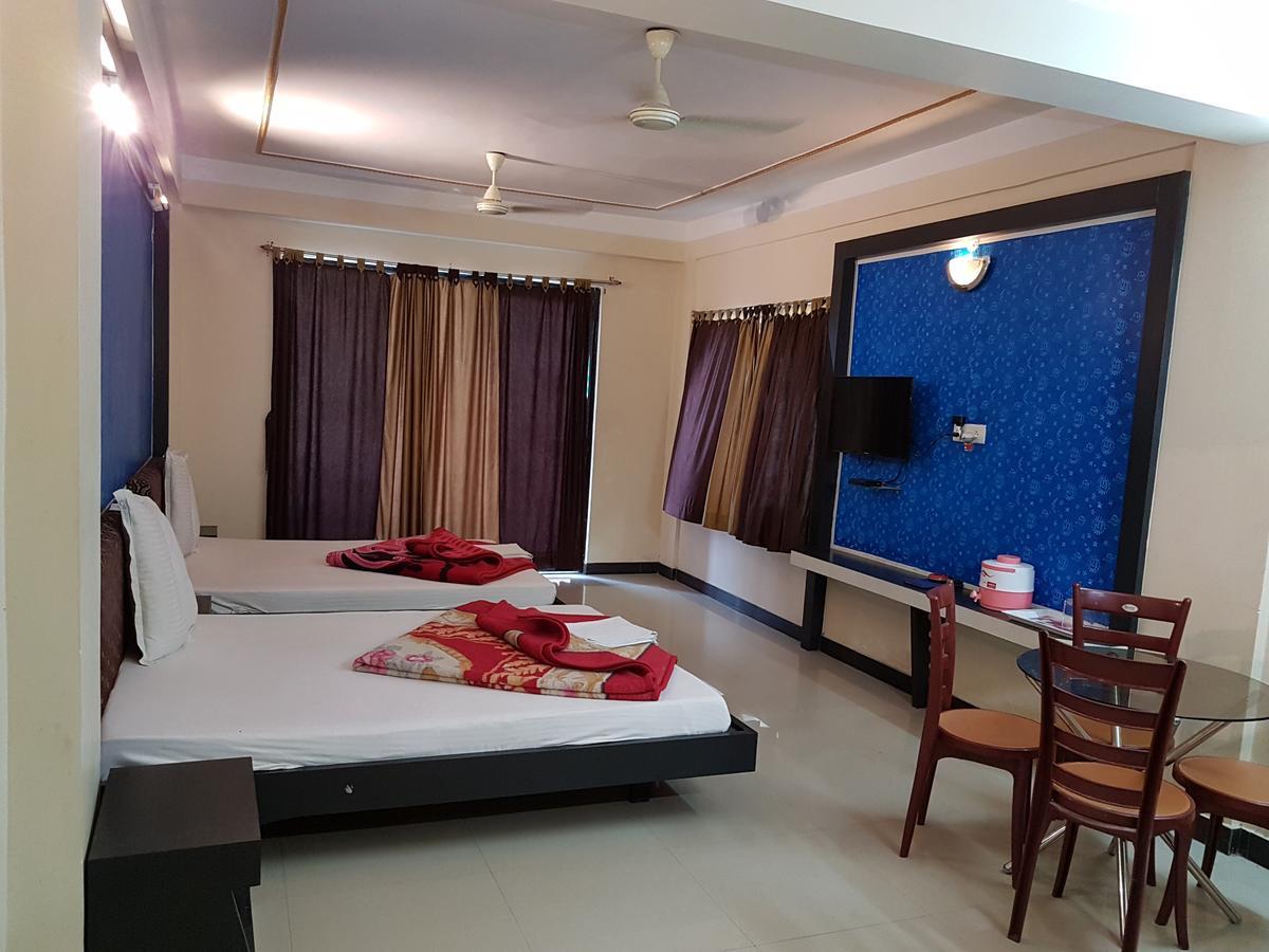 Swagatam International Hotel Tarapith Eksteriør billede