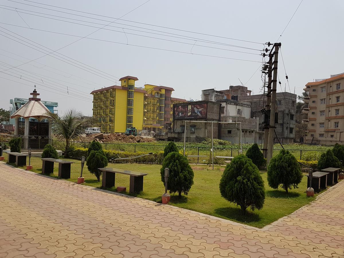 Swagatam International Hotel Tarapith Eksteriør billede