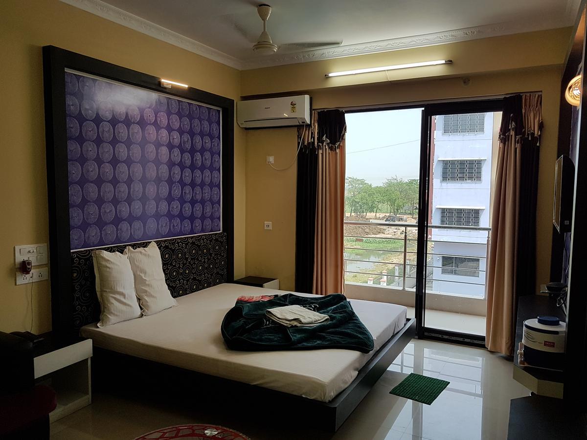 Swagatam International Hotel Tarapith Eksteriør billede