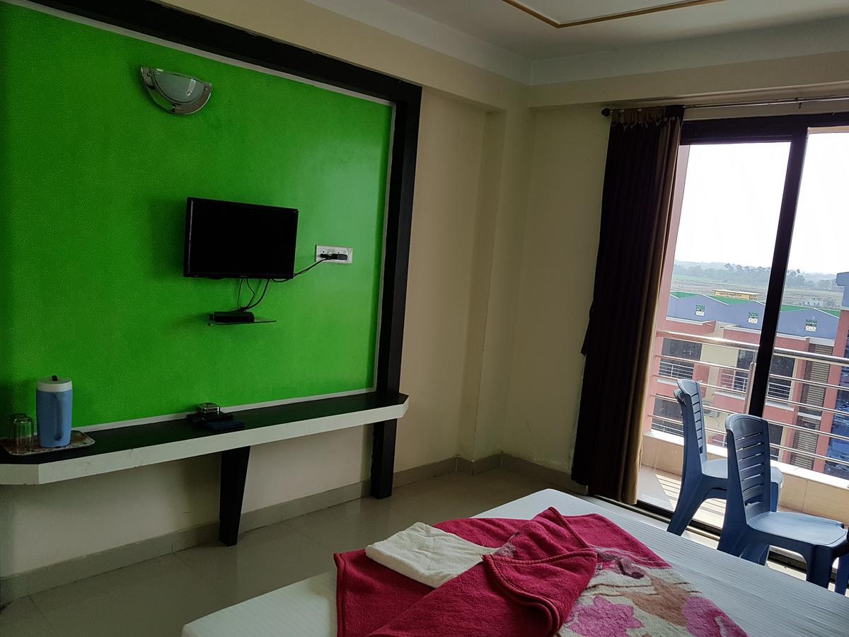 Swagatam International Hotel Tarapith Eksteriør billede